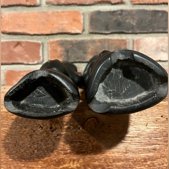 Set of 2 African Carved Wooden Sculptures - Picture 3 of 3